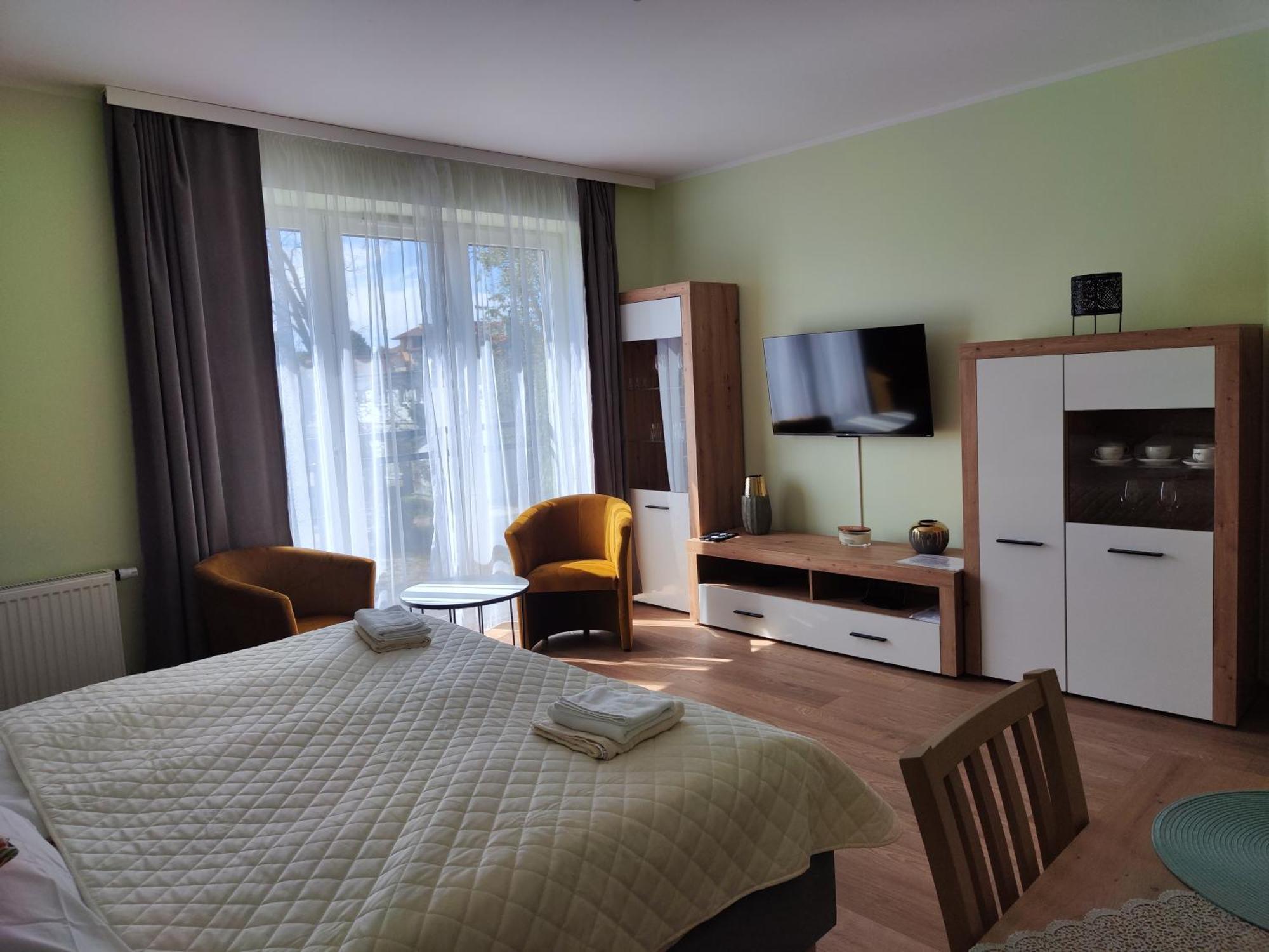 Leofal Apartment *