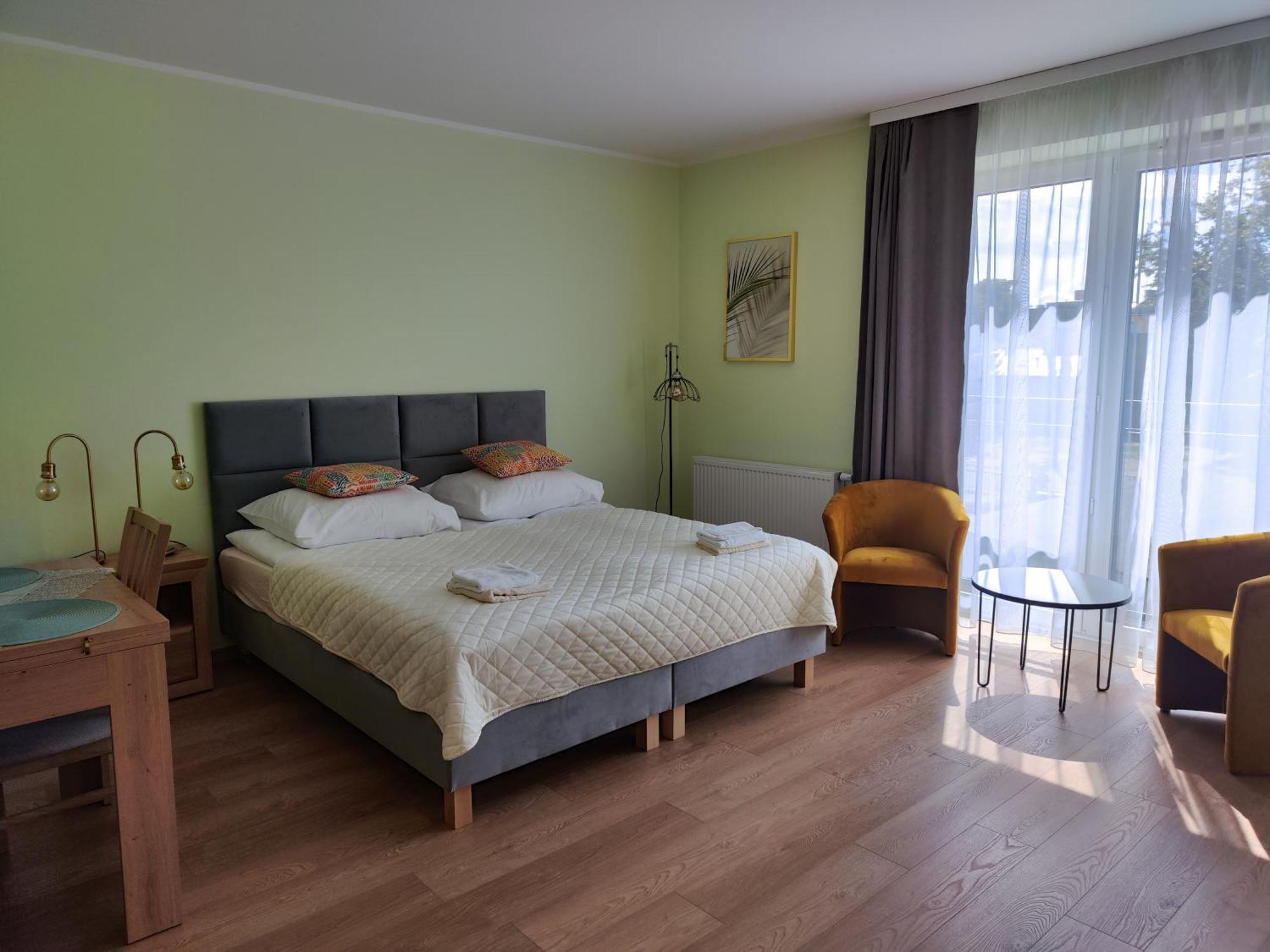 Leofal Apartment *